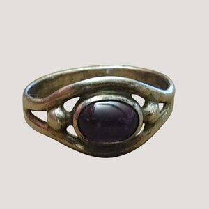 Sterling Silver Purple Gemstone Ring Vintage Modernist Round February Polished
